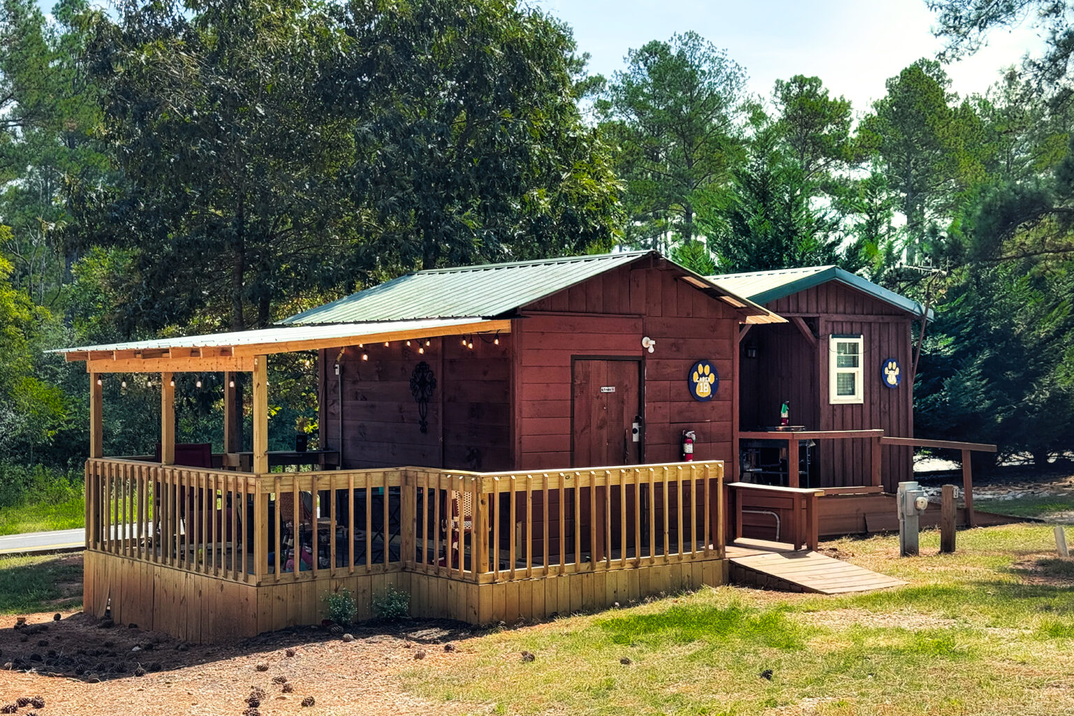 Rustic Log Cabins – Forest Spring Family Campground